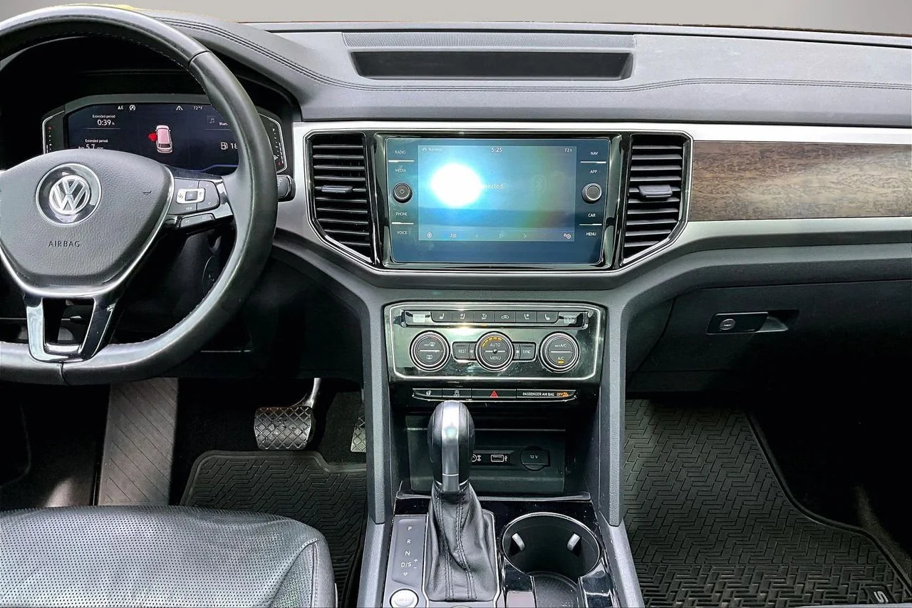 Certified Used 2019 White Volkswagen SEL Premium image 12