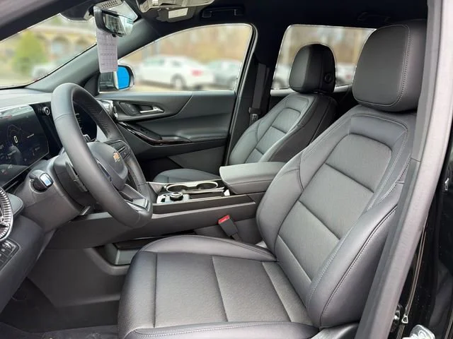 2026 Chevrolet Equinox LT - Photo 9