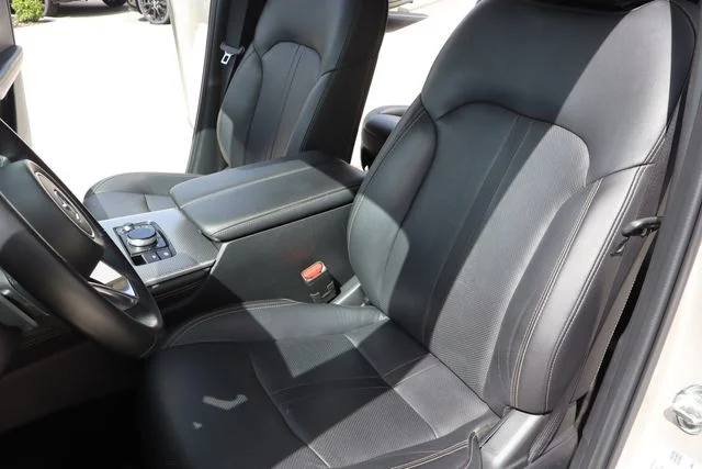Used 2025 Platinum Mazda 3.3 Turbo Premium image 12