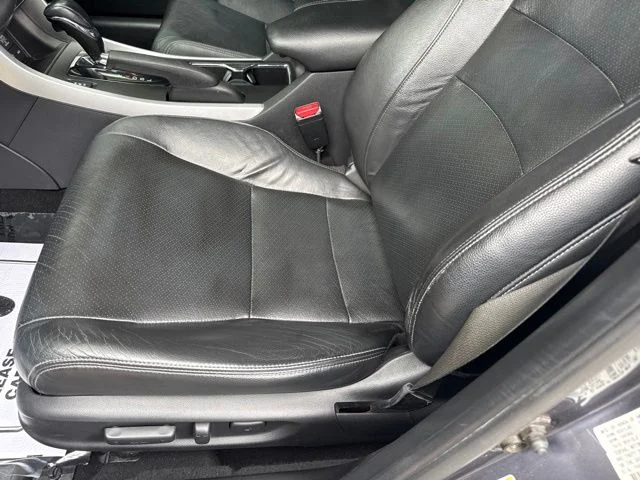 Used 2015 Gray Honda EX-L image 17