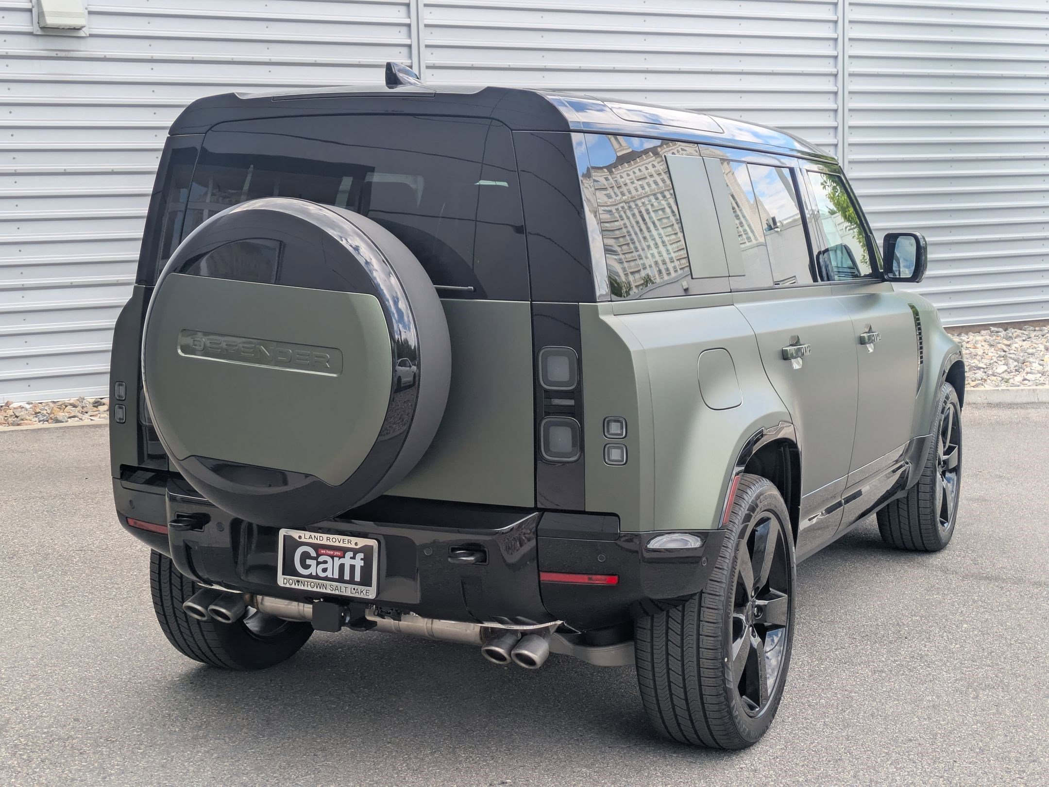 New 2026 Woolstone Green Land Rover P500 X-Dynamic SE image 5