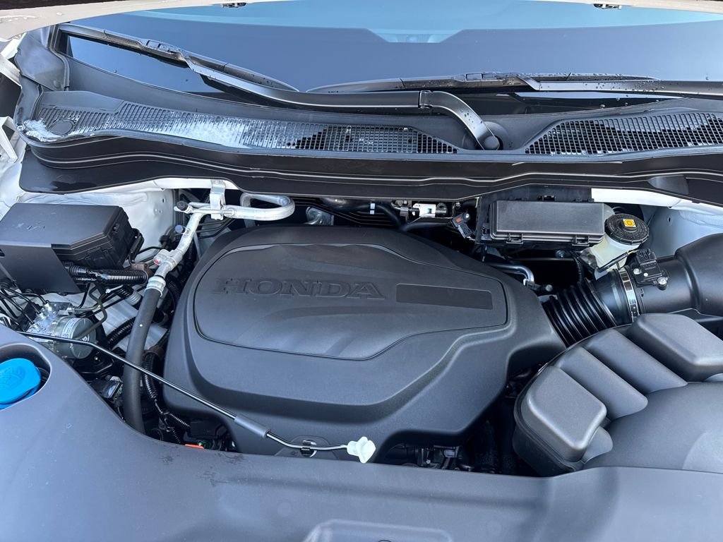 2026 Honda Ridgeline Sport - Photo 18