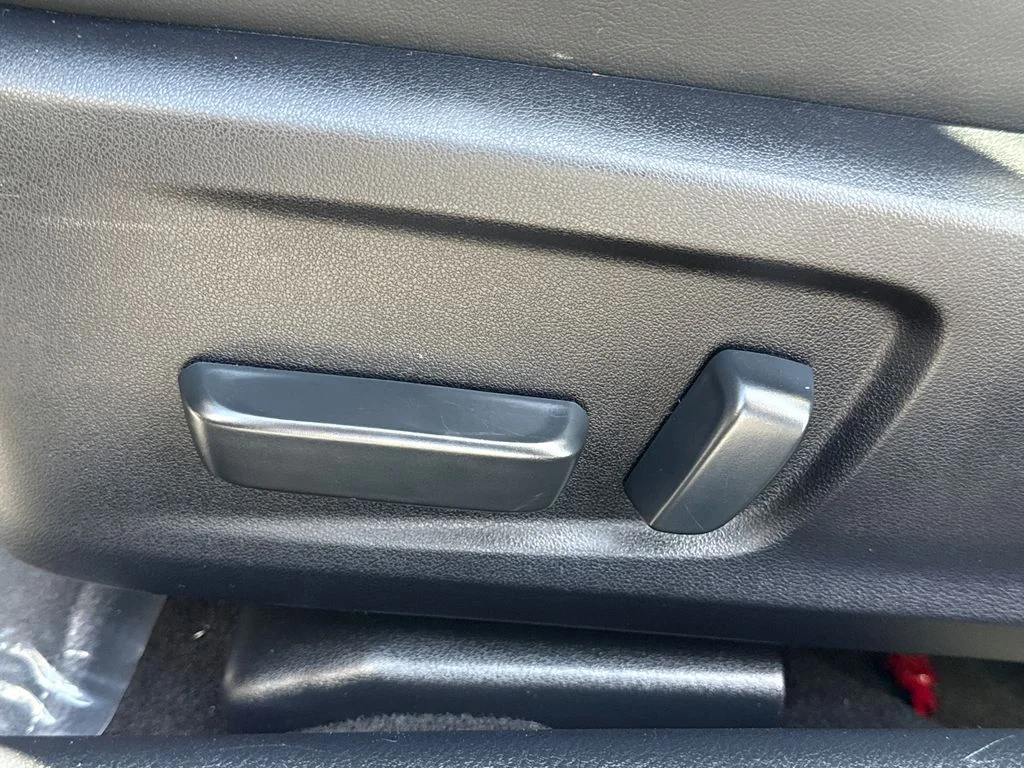 Used 2024 Black Lexus 300 image 20