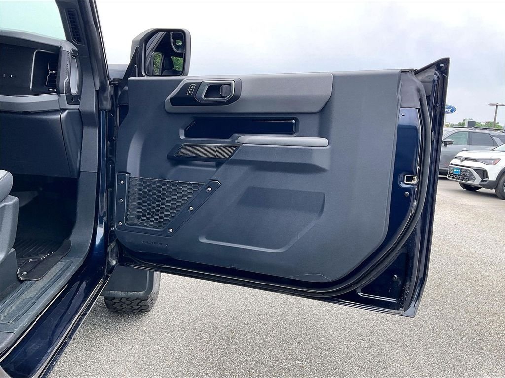 Used 2021 Antimatter Blue Metallic Ford Base image 11