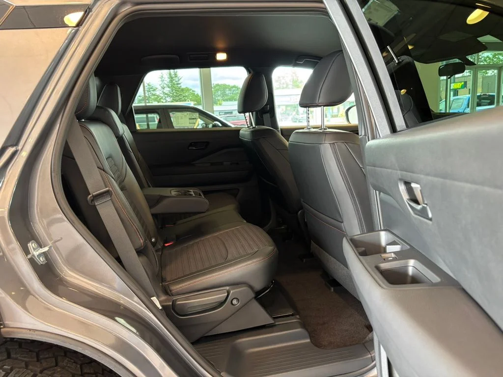 New 2026 Gun Metallic Nissan Rock Creek image 30