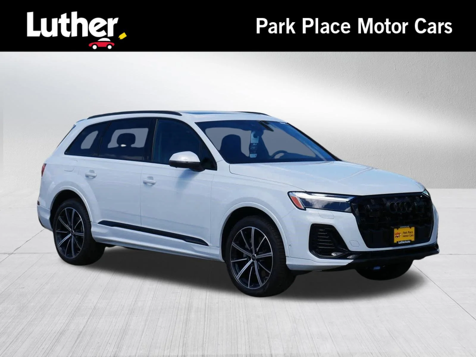 2025 Audi Q7 45 Premium Plus quattro Tiptronic's photo