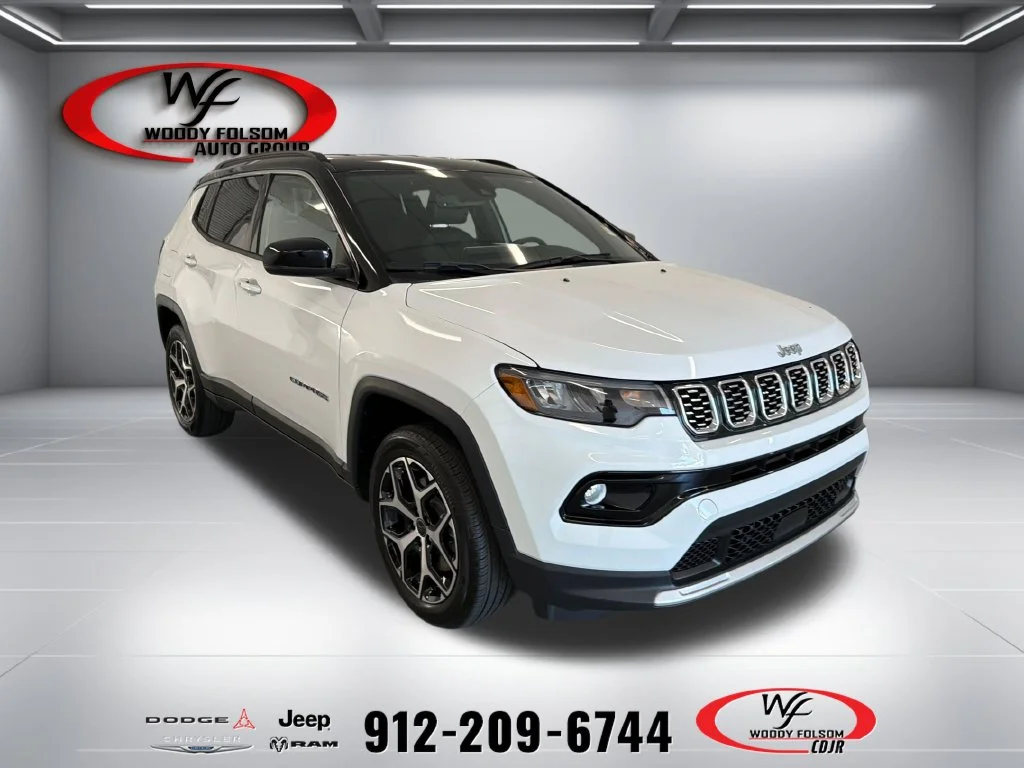 Used 2025 White Jeep Limited image 1