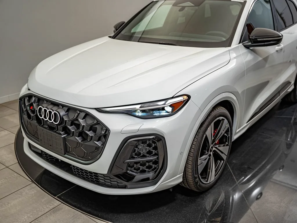 New 2026 Glacier White Metallic Audi Premium Plus image 14