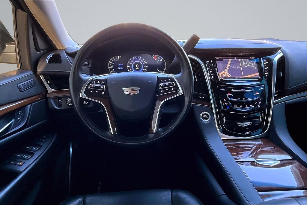 Used 2020 Black Cadillac Luxury image 5