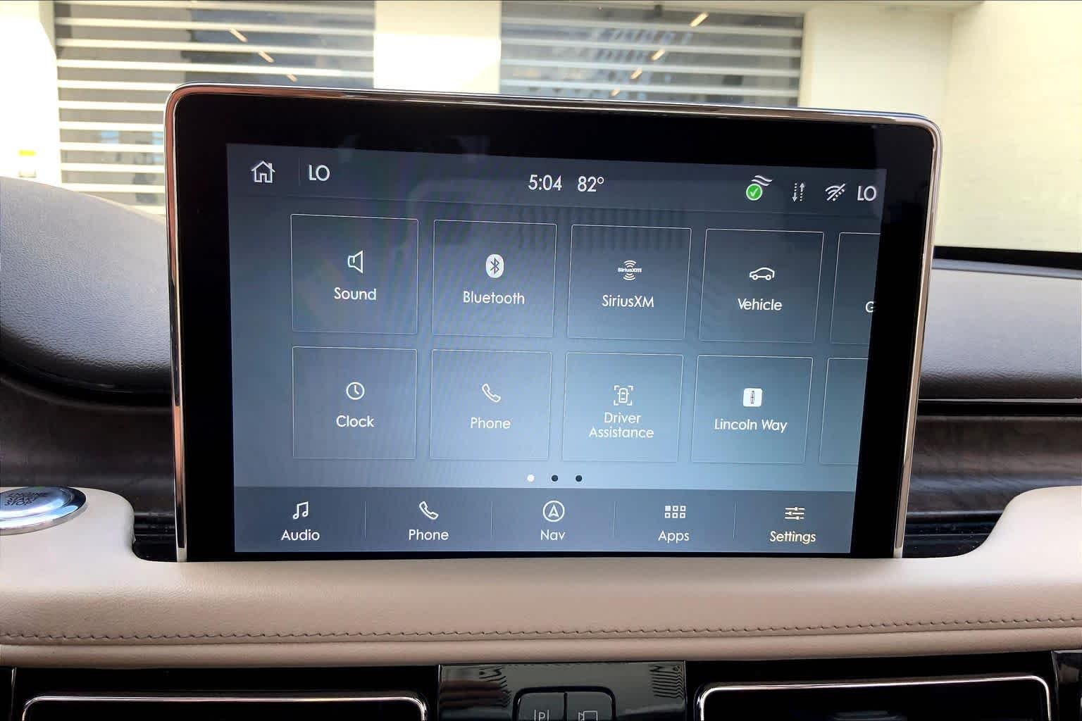 Used 2022 Flight Blue Lincoln Reserve image 35
