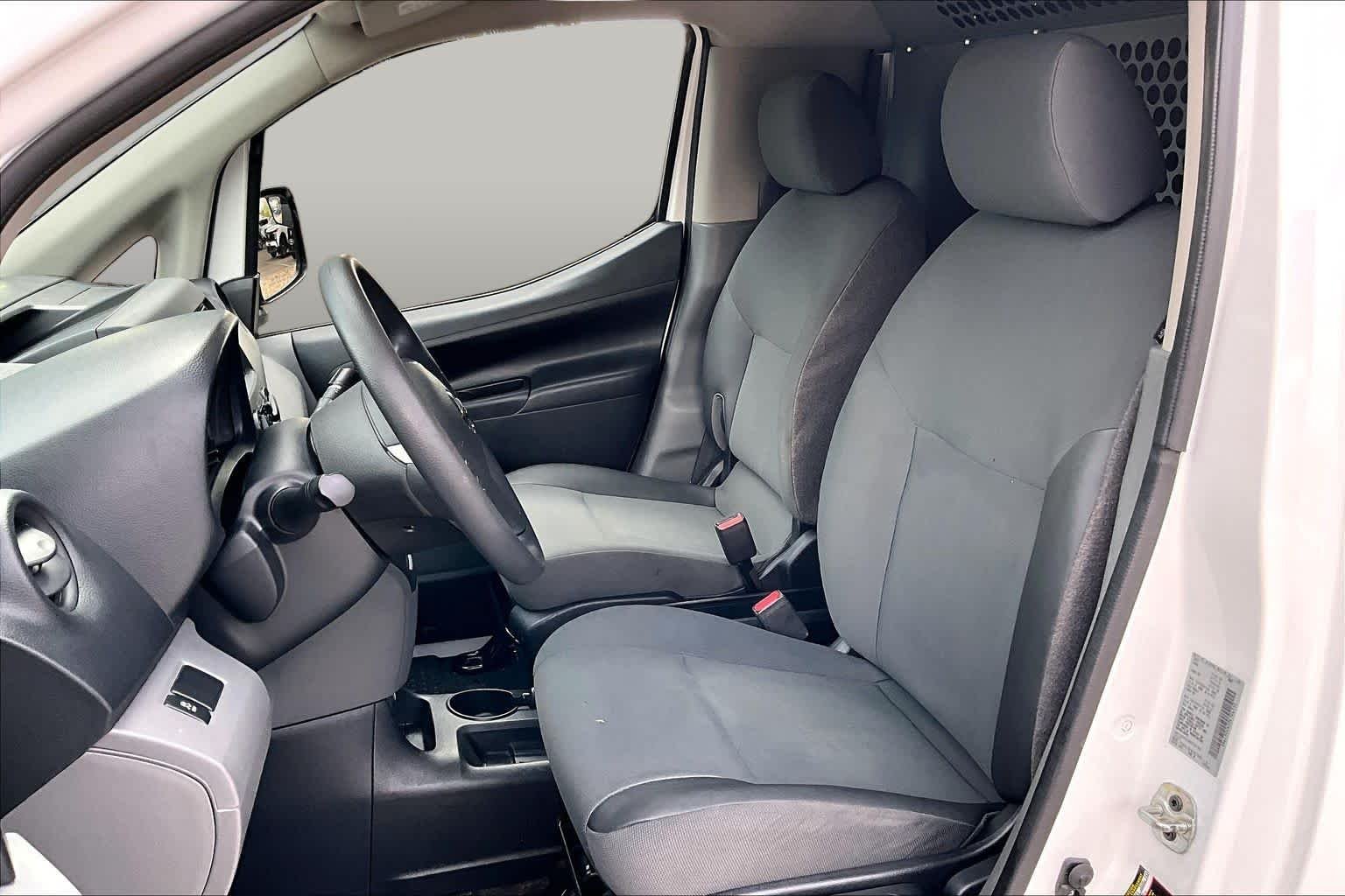 Pre-Owned 2021 Nissan NV200 Compact Cargo S