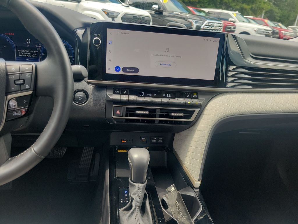 Certified Used 2025  Toyota XLE image 19