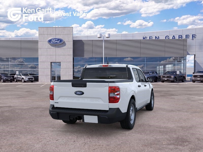 New 2026 Oxford White Ford XLT image 9