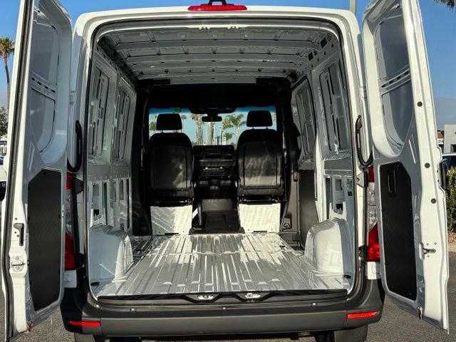 New 2026 Arctic White Mercedes-Benz  image 25