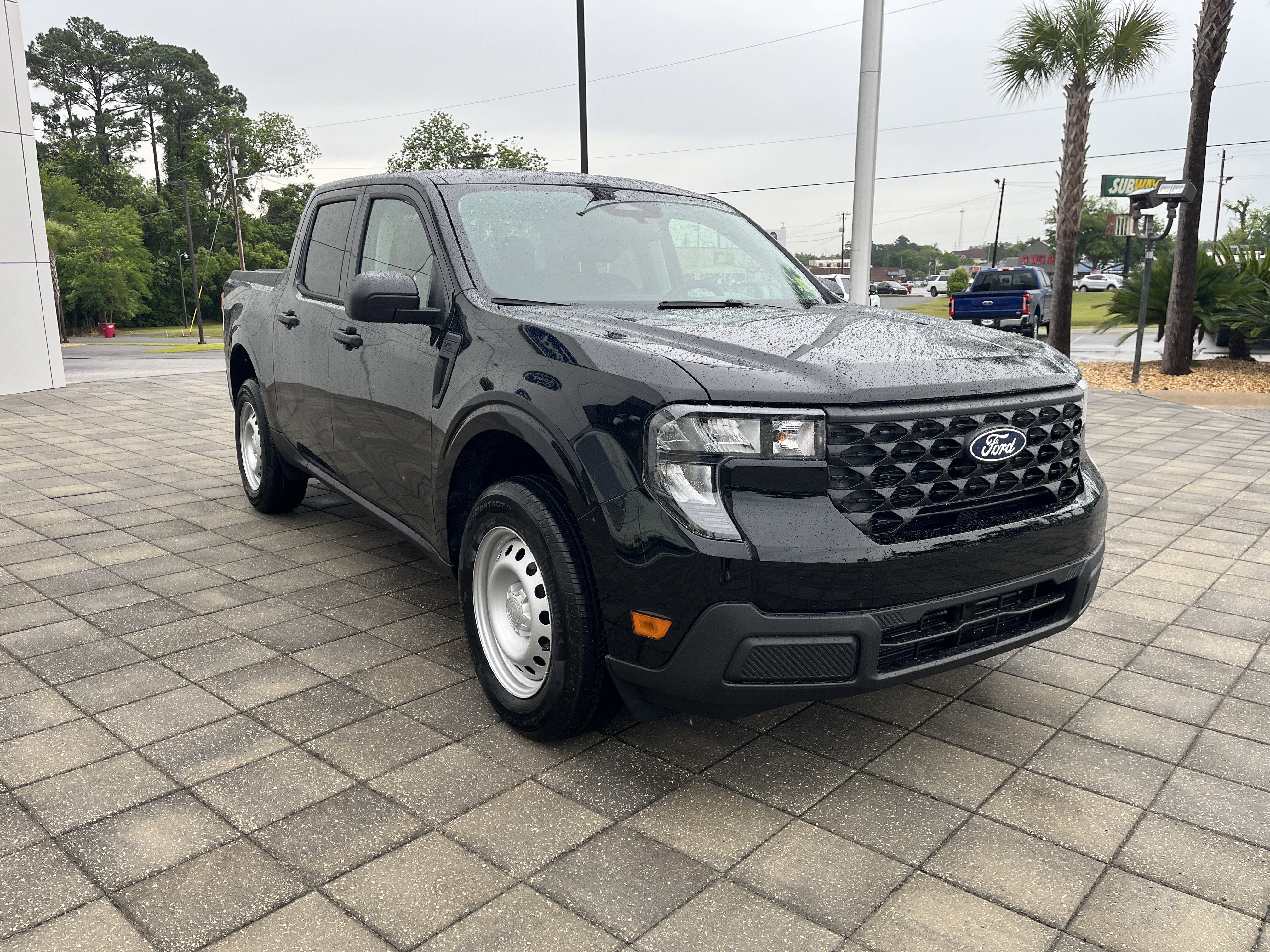 New 2026 Shadow Black Ford XL image 8