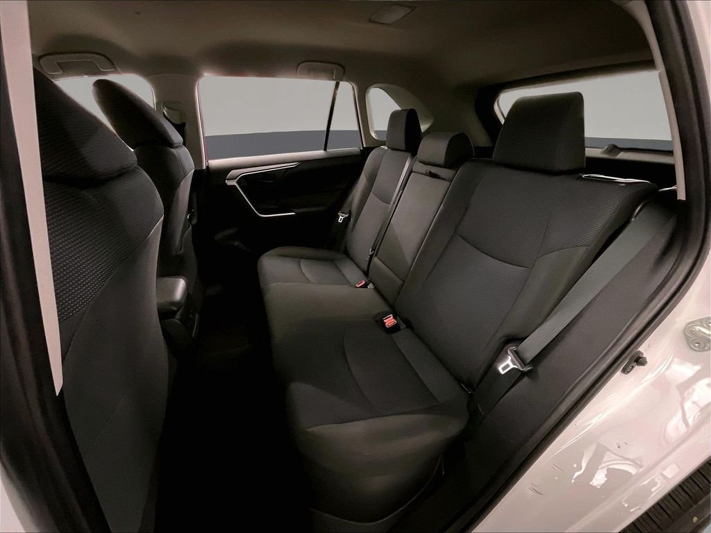 Used 2023 White Toyota LE image 30