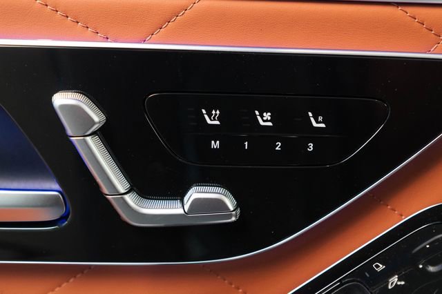 New 2026 MANUFAKTUR Graphite Metallic Mercedes-Benz S 580 image 62