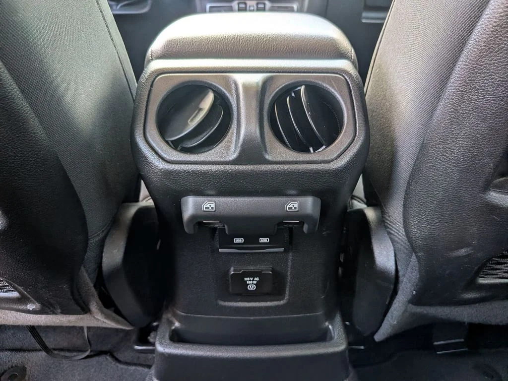 Used 2025 Gray Jeep Rubicon 4xe image 34
