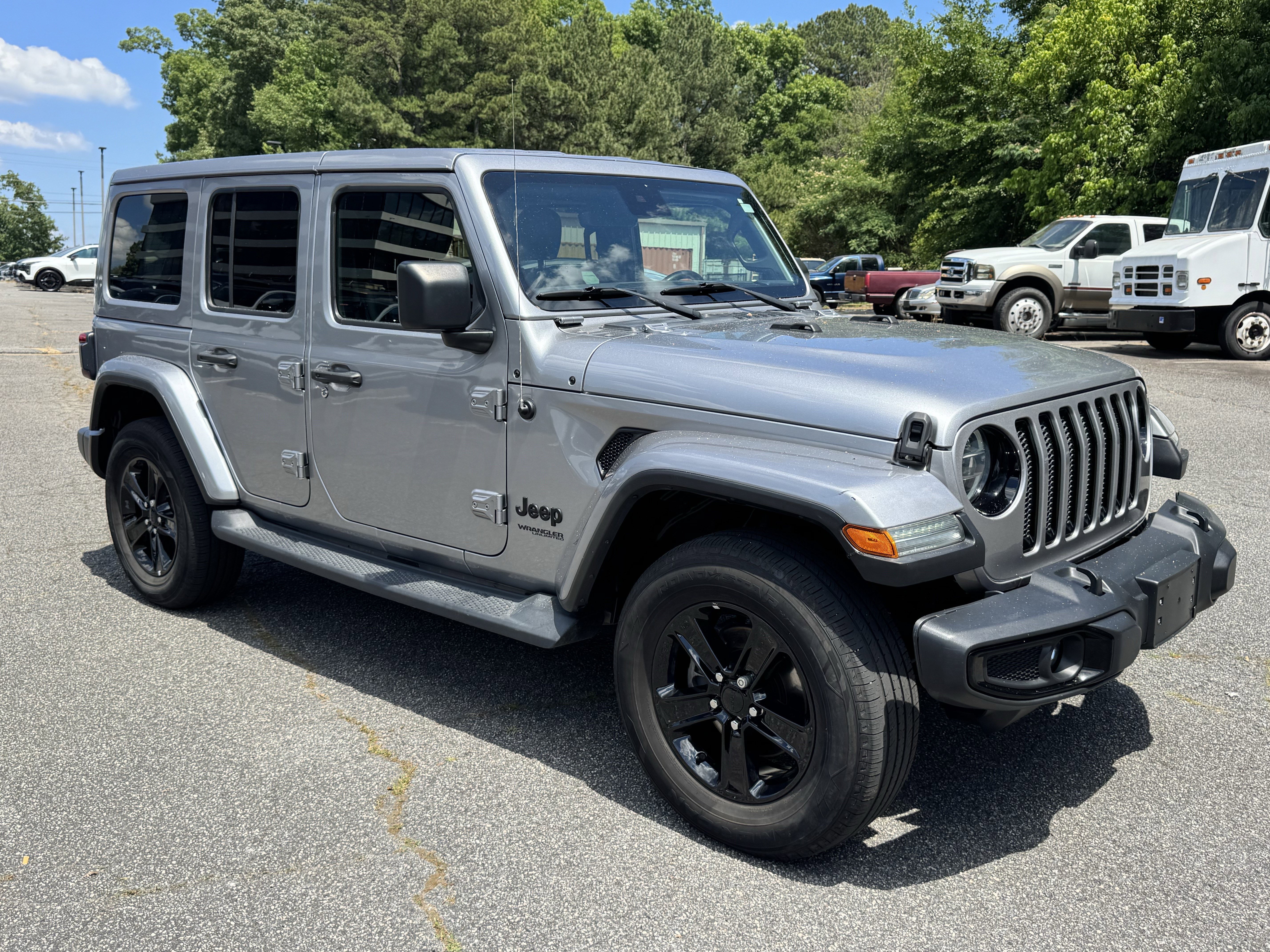 2019 Jeep Wrangler Sahara's photo