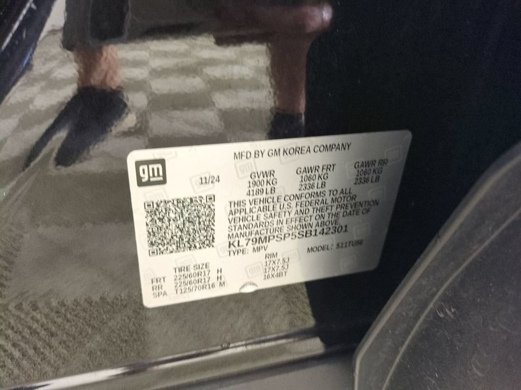 Used 2025 Black Chevrolet LT image 47