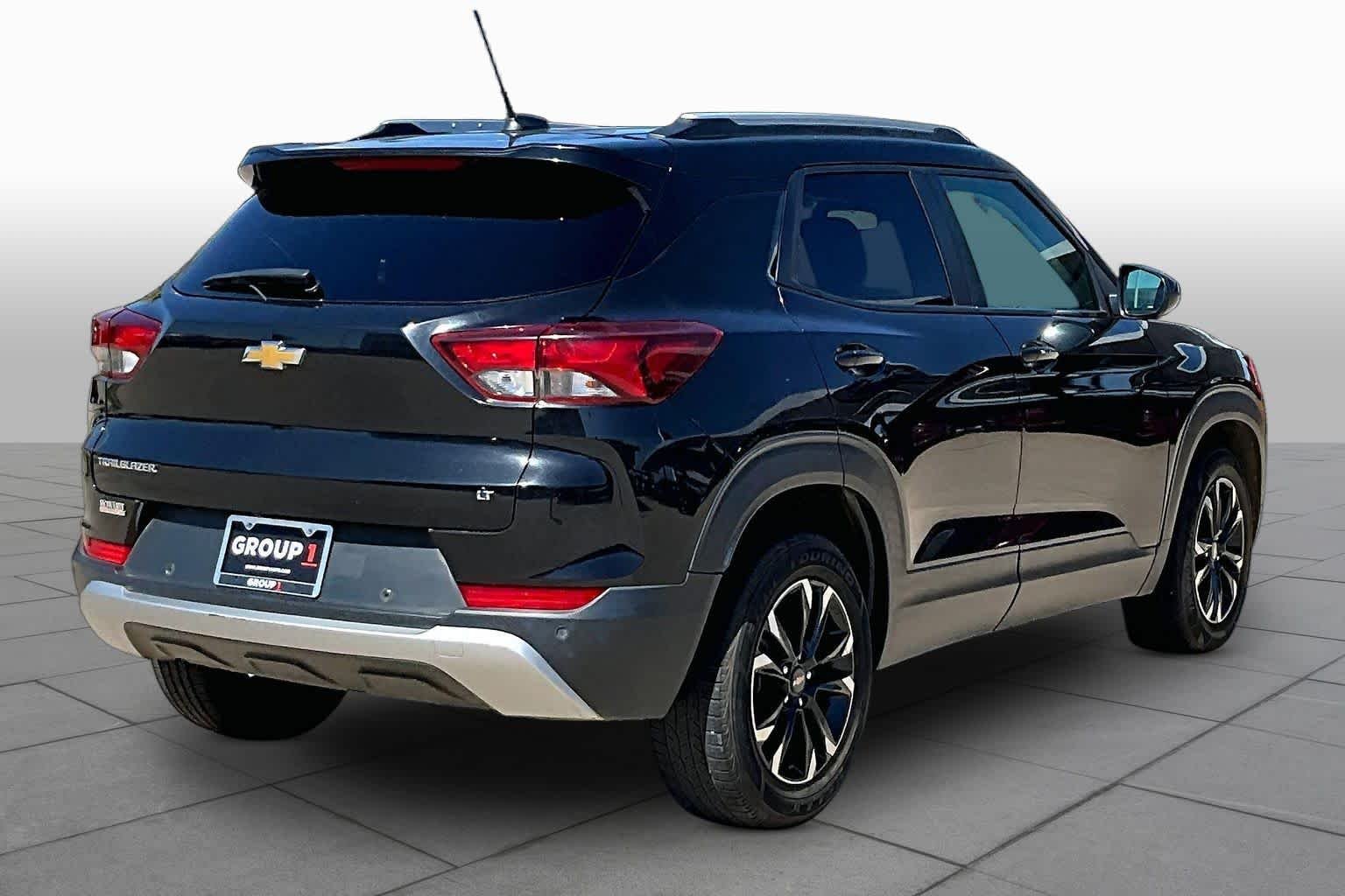 Used 2023 Mosaic Black Metallic Chevrolet LT image 12