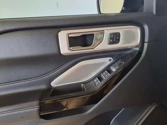 Used 2021 Black Metallic Ford ST image 15
