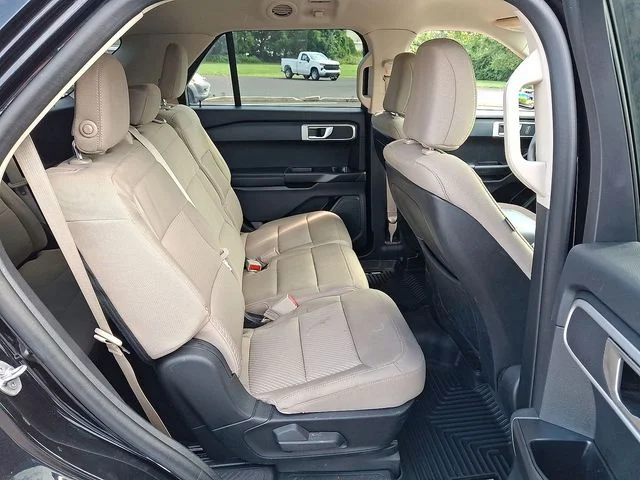 2020 Ford Explorer Base - Photo 24