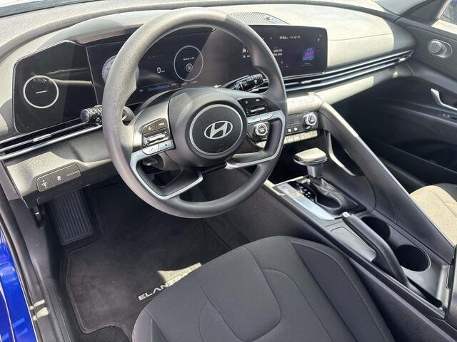 Used 2024 Intense Blue Hyundai SEL image 18