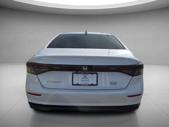 Used 2024 Platinum White Pearl Honda 1.5T LX image 4