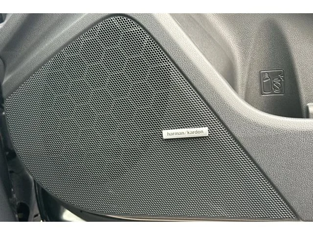 New 2026 SAPPHIRE BLUE PEARL Subaru Limited Hybrid image 21