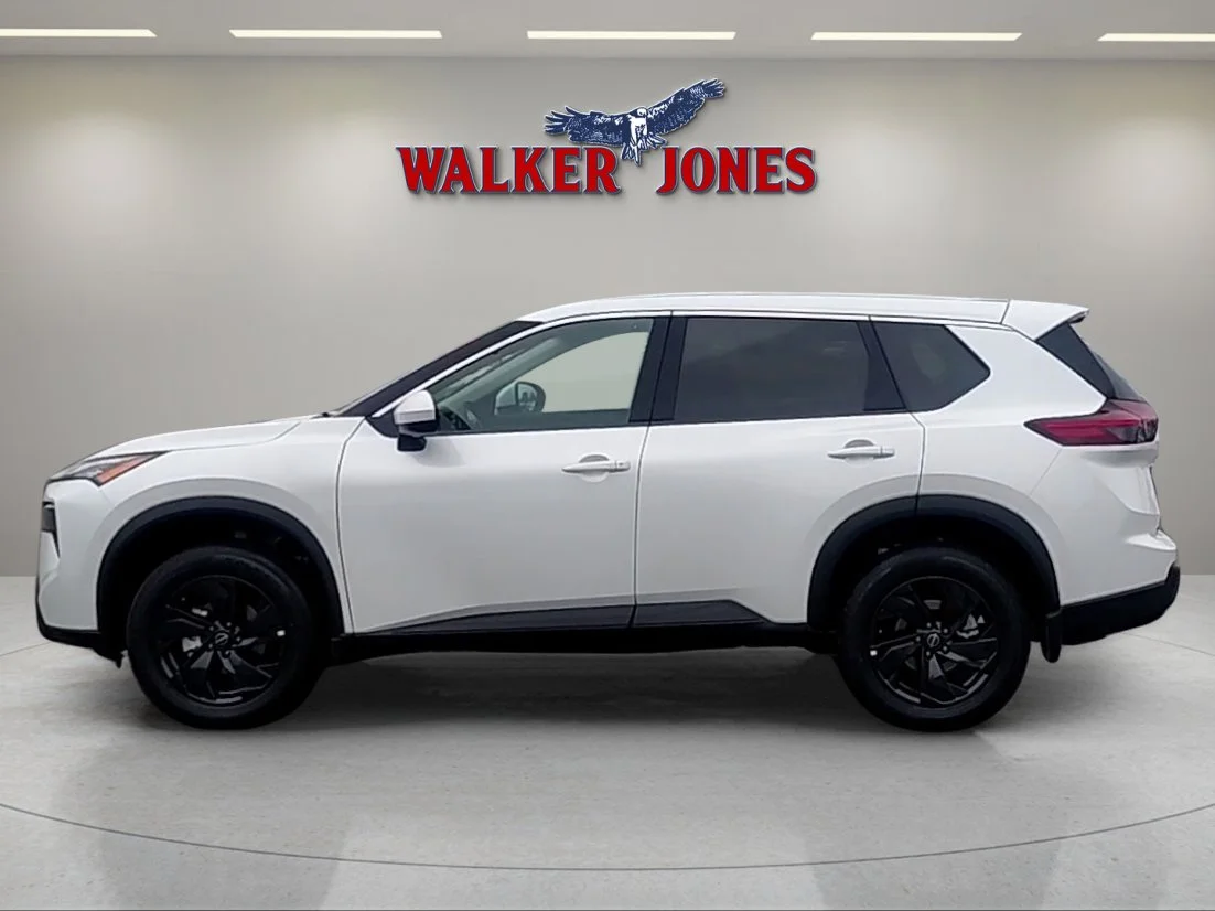 New 2026 Everest White Pearl TriCoat Nissan SV image 4
