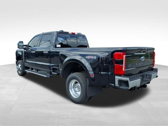 New 2026 Agate Black Metallic Ford F-350® Lariat® image 9