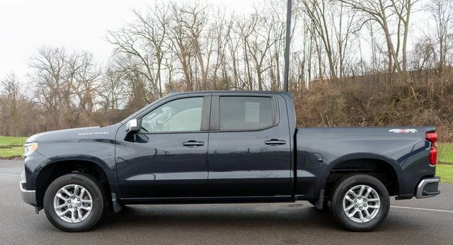 Used 2023 Gray Chevrolet LT image 10