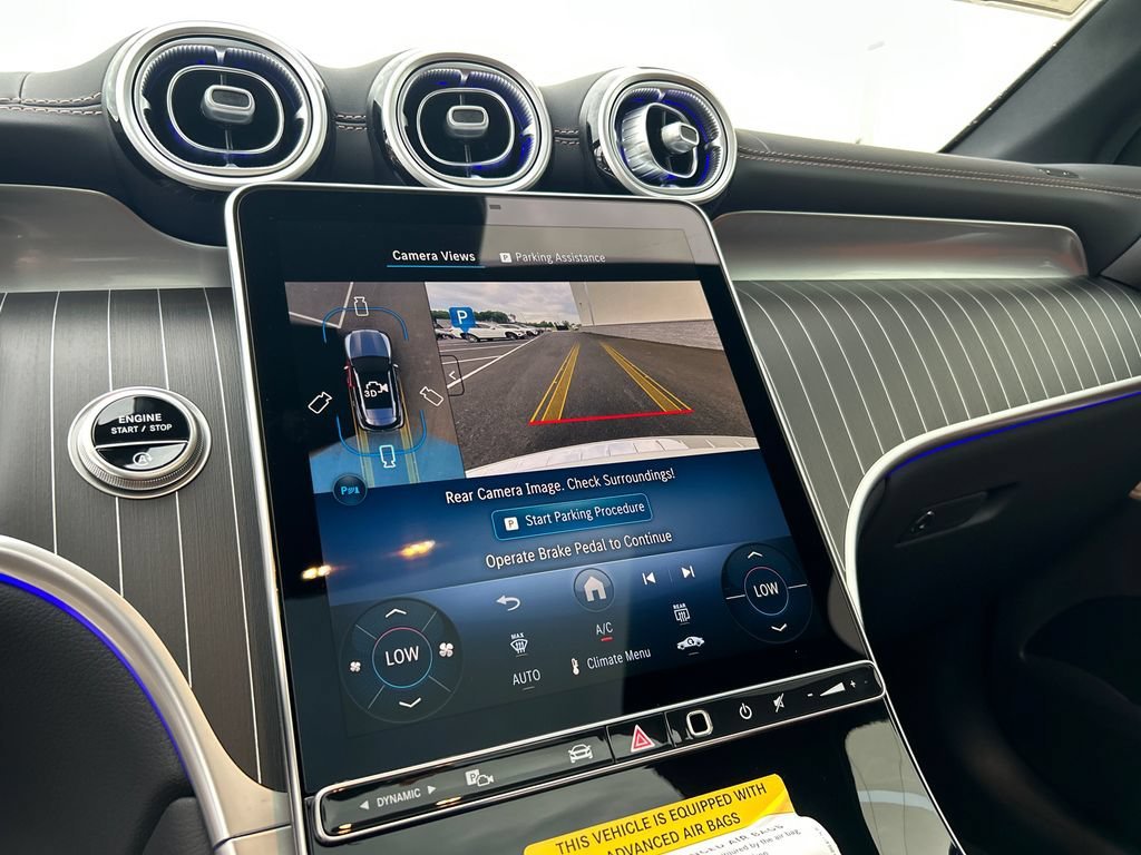 New 2027 Polar White Mercedes-Benz GLC 300 image 55