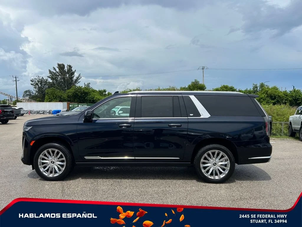 Used 2021 DARK MOON BLUE METALLIC Cadillac Premium Luxury image 4