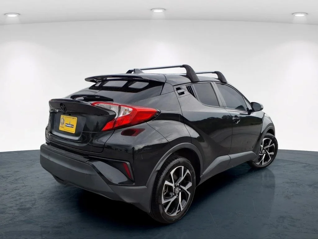 Used 2021 Black Toyota XLE image 8