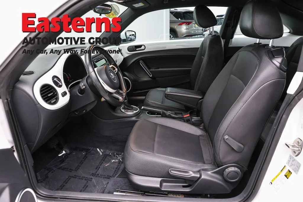 Used 2015 White Volkswagen 1.8T image 13