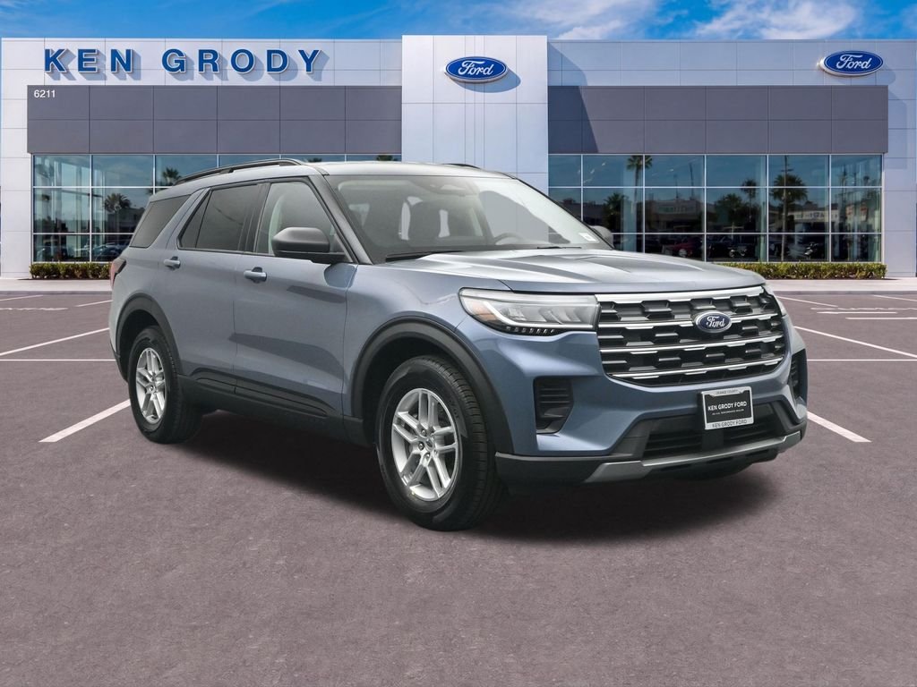 2026 Ford Explorer's photo