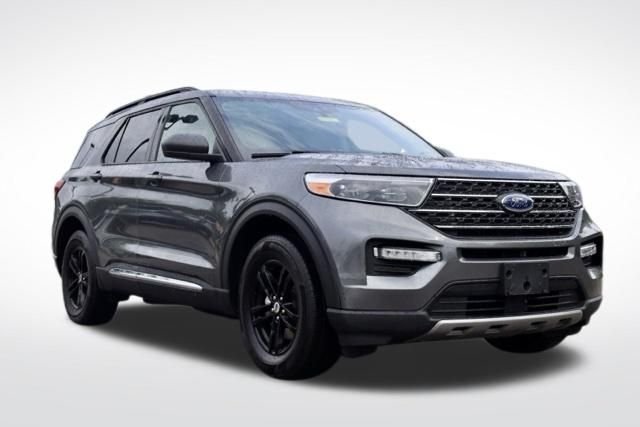 Used 2022 Gray Ford XLT image 1