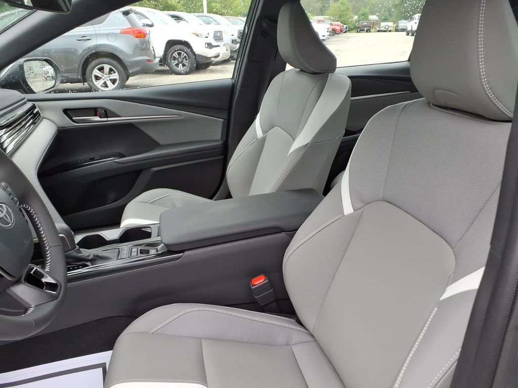 Used 2026 Underground Toyota SE image 9