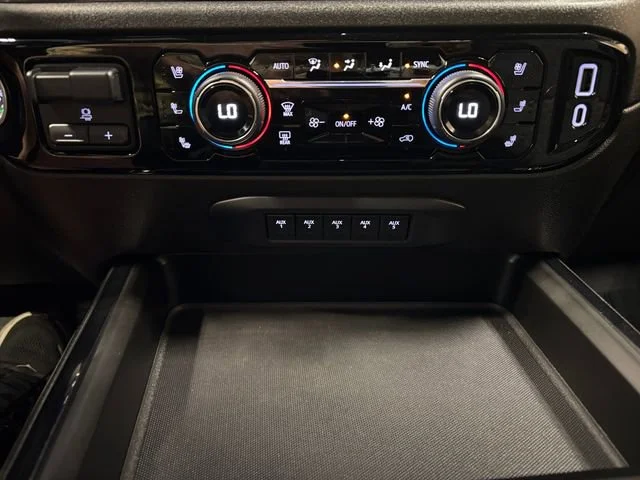 Used 2024 Black Chevrolet ZR2 image 21