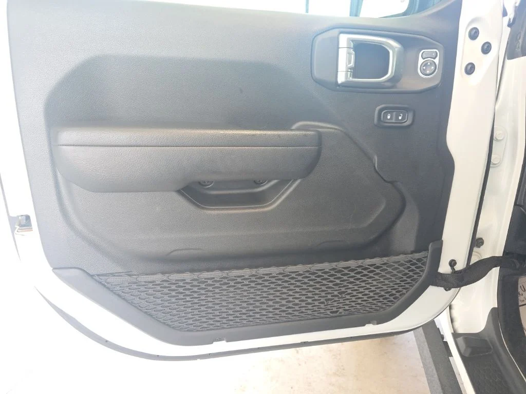 Used 2024 Bright White Clearcoat Jeep Willys image 10