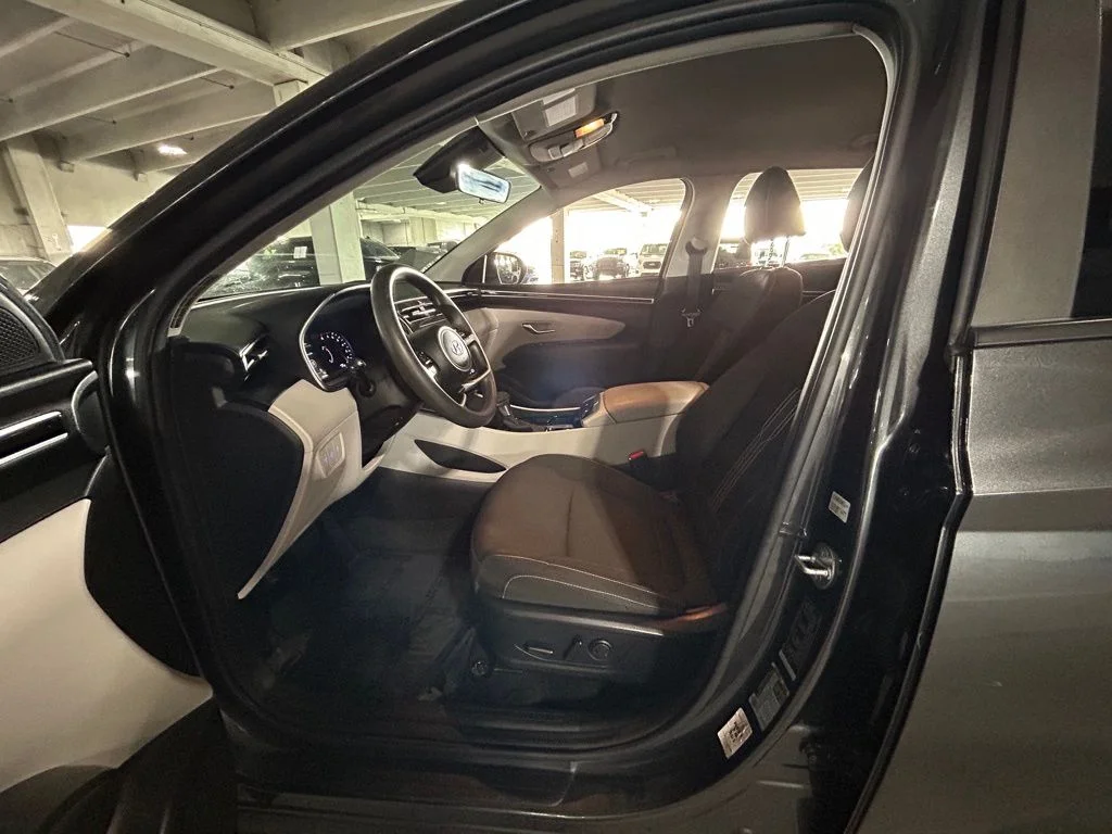Used 2024 Dark Gray Metallic Hyundai SEL image 15
