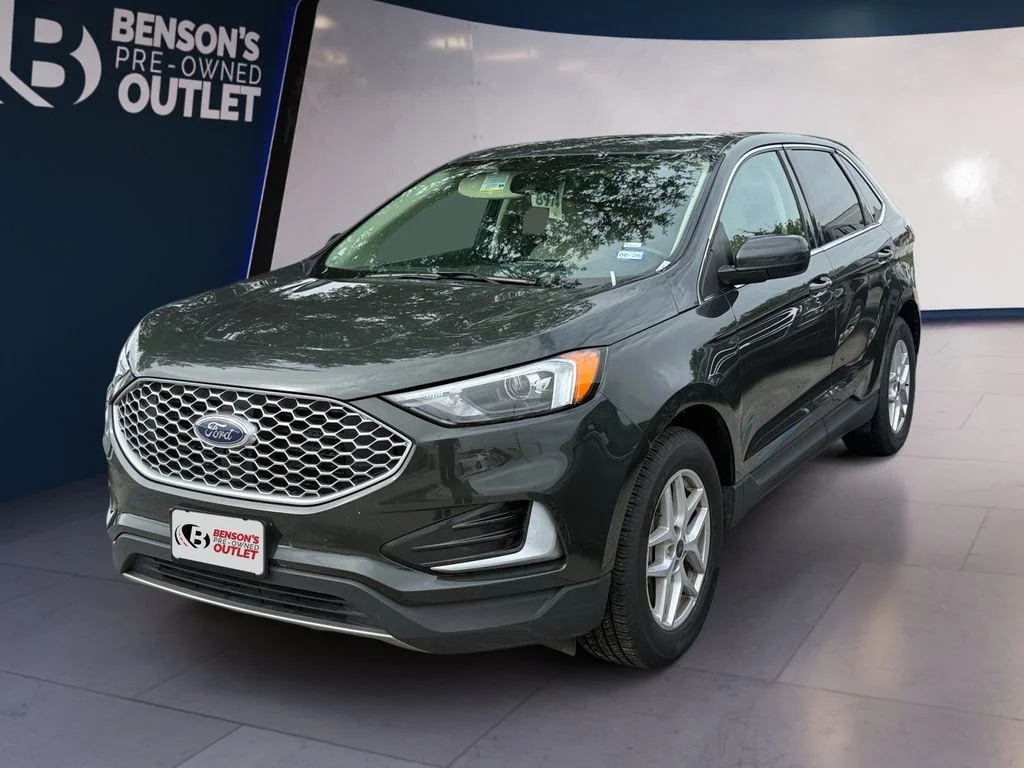 2023 Ford Edge SEL AWD's photo