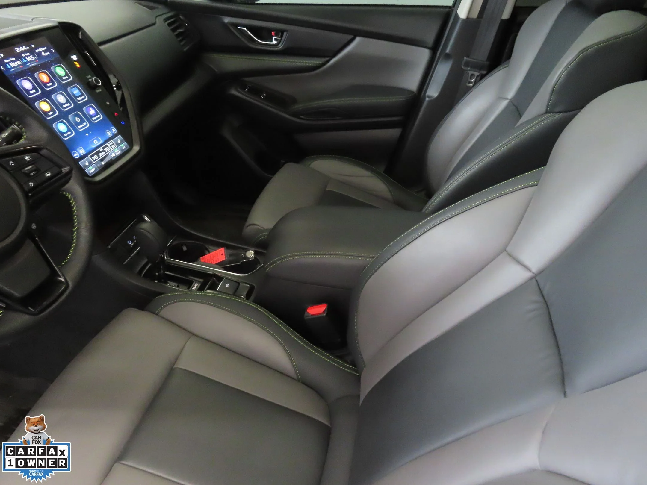 Used 2025 White Subaru Onyx Edition image 21