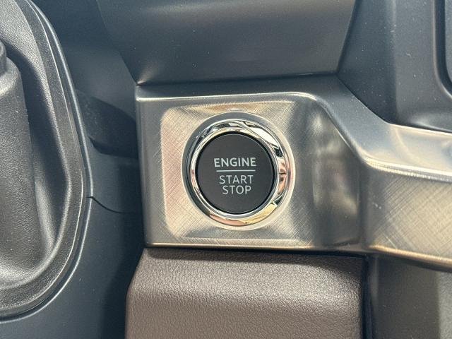 New 2026 Star White Metallic Tri-Coat Ford F-350® King Ranch® image 48