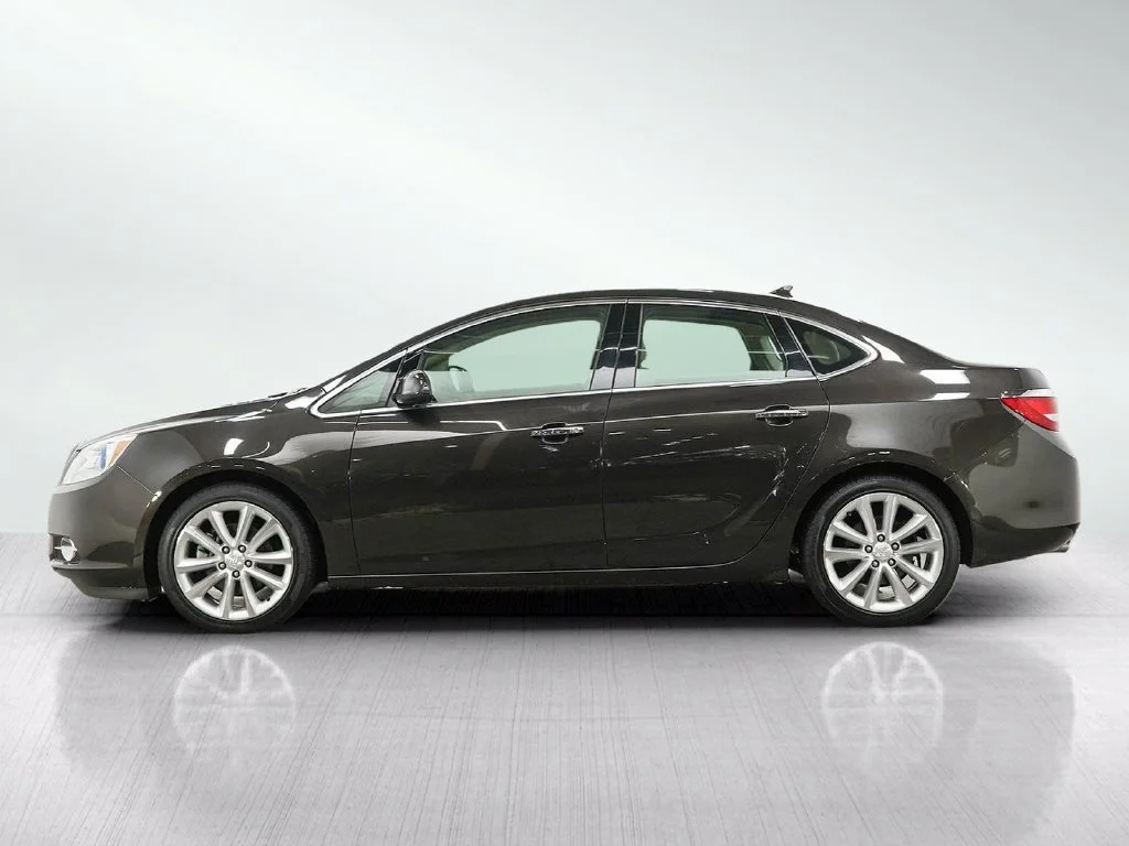 Used 2014 MOCHA BRONZE METALLIC Buick 4dr Sdn image 2