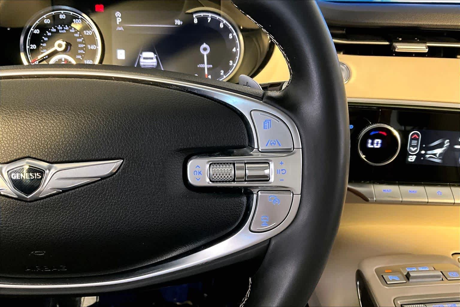 Used 2025 Capri Blue Genesis 2.5T image 25