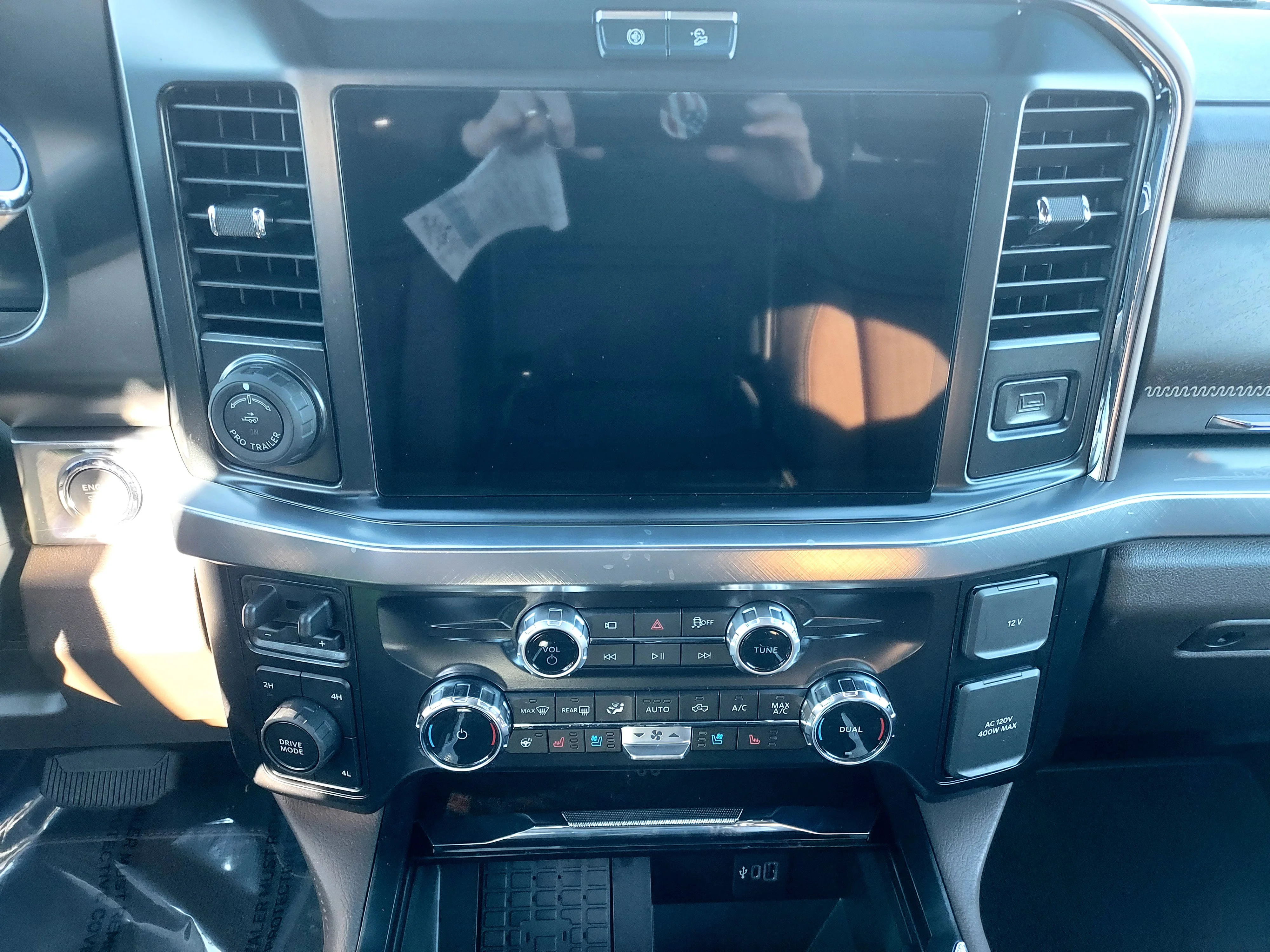 New 2026 Glacier Gray Metallic Tri-Coat Ford King Ranch image 31
