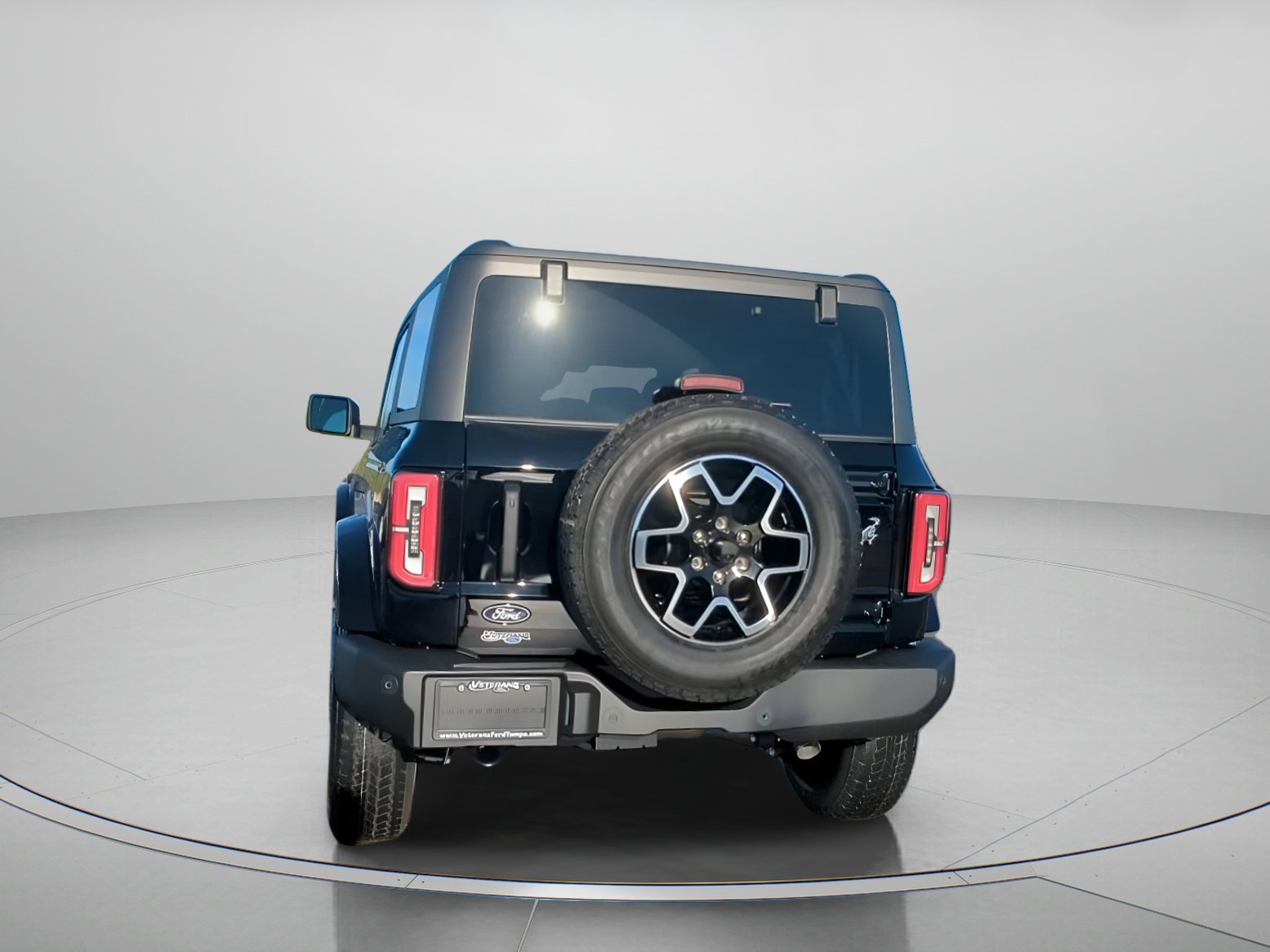 New 2026 Shadow Black Ford Outer Banks® image 20